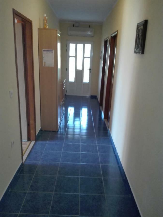 Apartment Luka Trogir Exterior photo